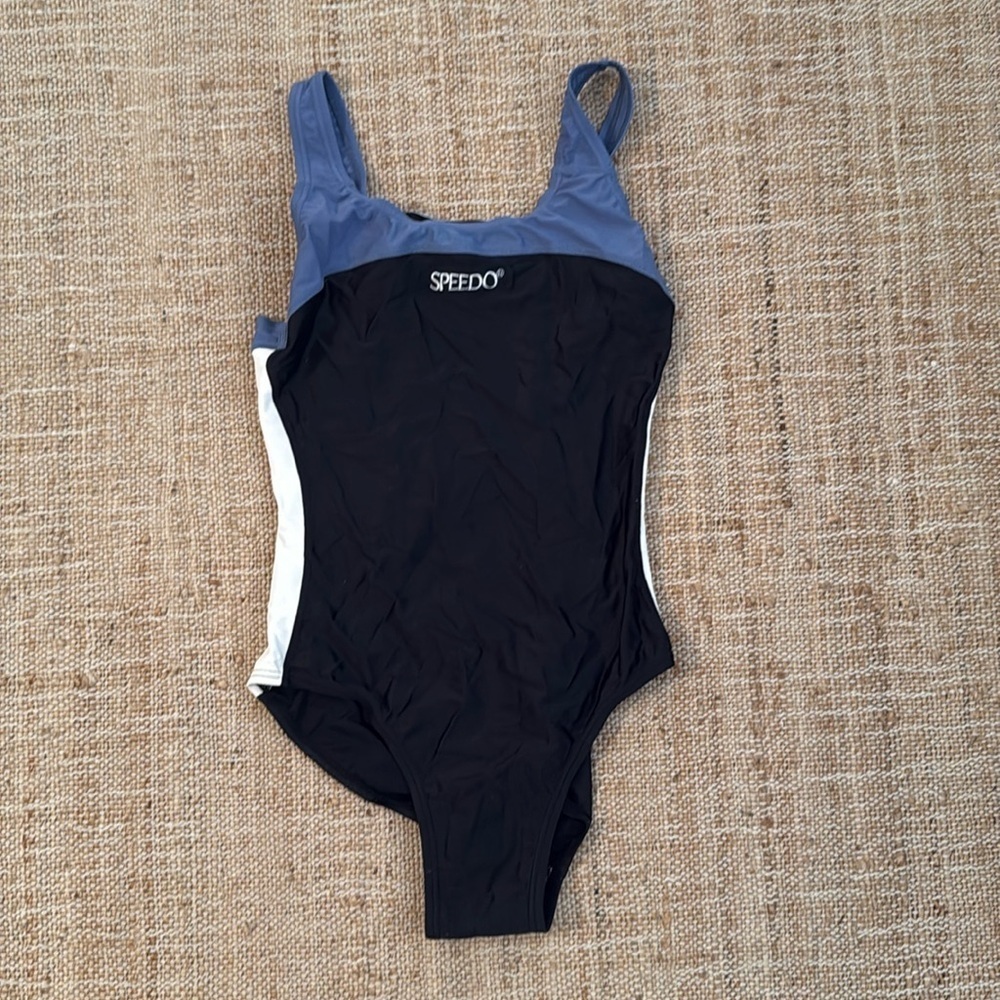 Speedo Women's Bathing Suit One Piece D44